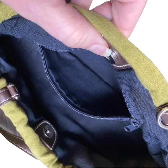 Tommy Hilfiger Vintage Green Suede Cinch Purse - Picture 13 of 13